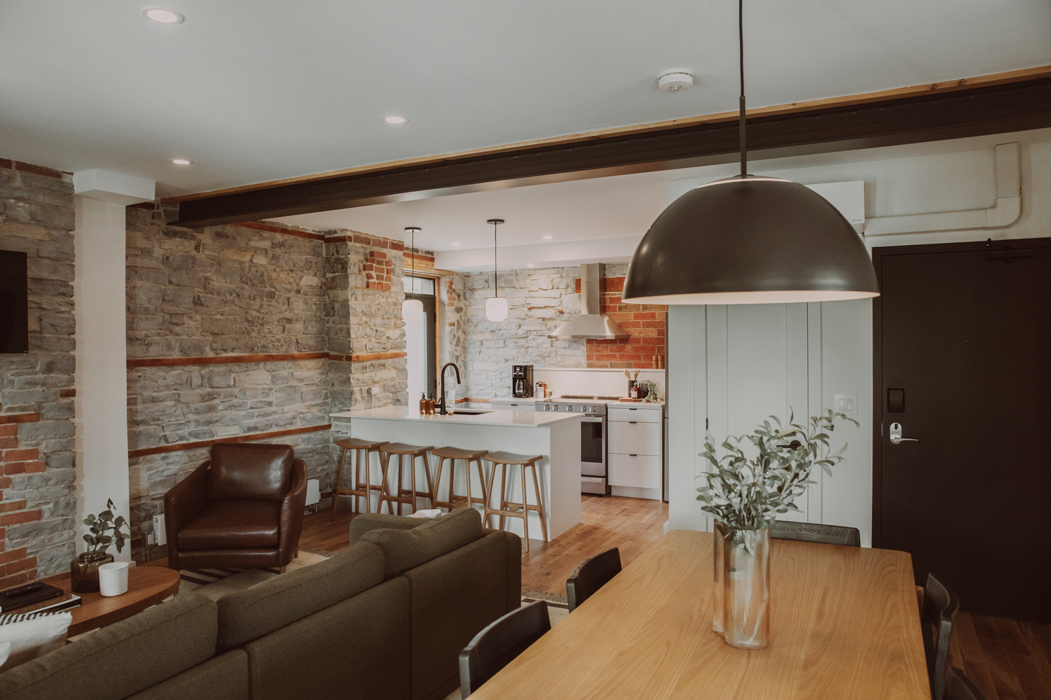 Furnished suite living room and kitchen — Dwell Aparthotels — near Kingston General Hospital, Kingston Ontario